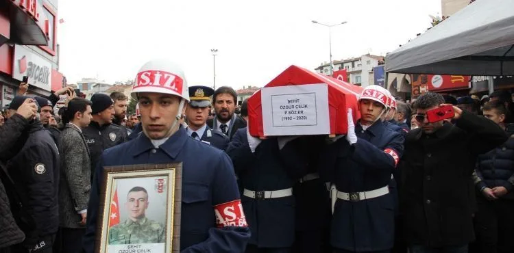 Şehit Er Özgür Çelik, Kayseri'de son yolculuğuna uğurlandı