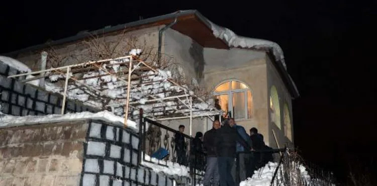 Kayseri'de sobadan sızan gazdan zehirlenen kadın öldü