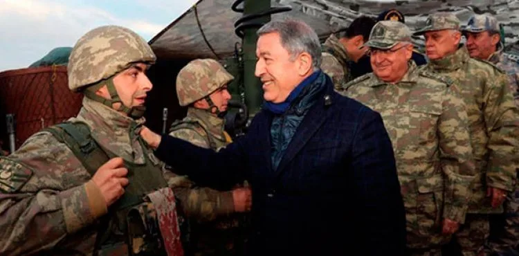 Bakan Akar ve komutanlar, Suriye sınırında