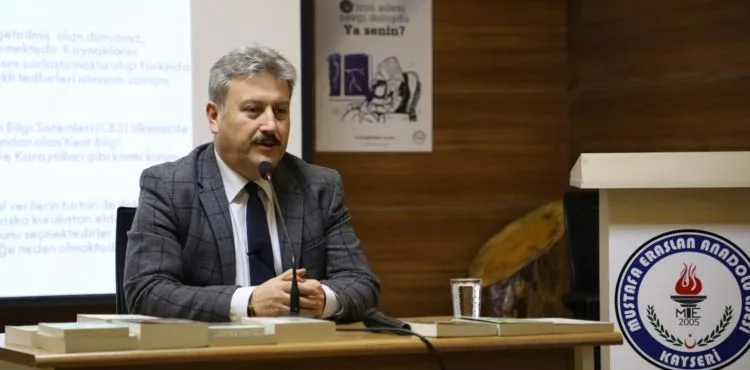 BAŞKAN PALANCIOĞLU KARİYER GÜNLERİNDE