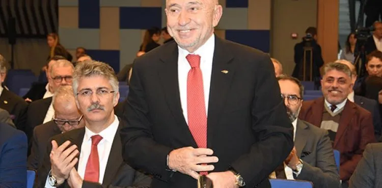 Nihat Özdemir: İnşallah iyi neticeler alarak, ana hedefimiz olan 1'inciliğe ulaşırız