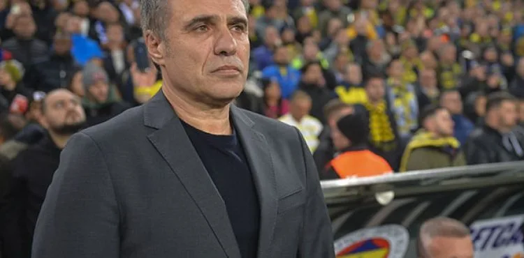 Ersun Yanal ile birlikte yardımcıları da ayrılıyor, takım Fatih ve Zeki hocaya emanet