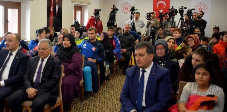 Bakan Kasapoğlu'ndan 'koronavirüs' açıklaması