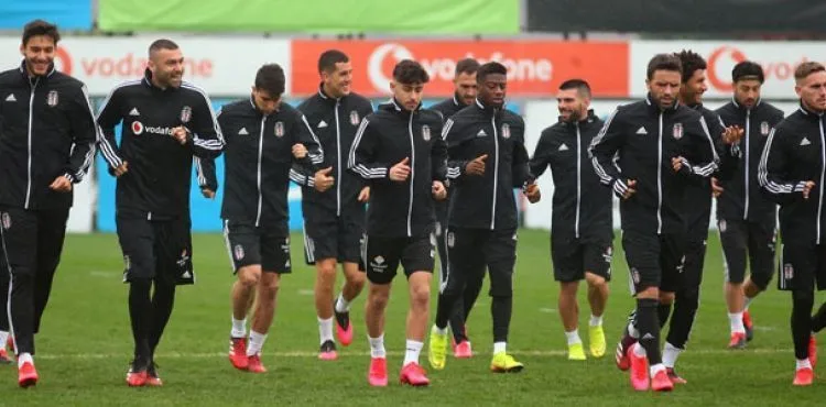 Beşiktaş, Caner Erkin'siz çalıştı