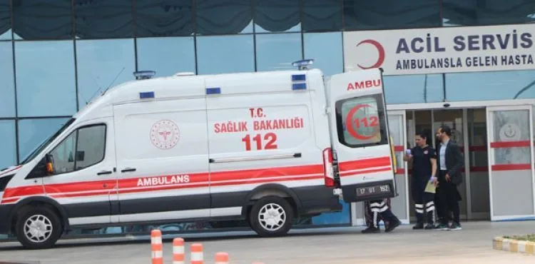 Öğrenci yurdunda yemekten zehirlendikleri şüphesiyle 47 kişi tedaviye alındı