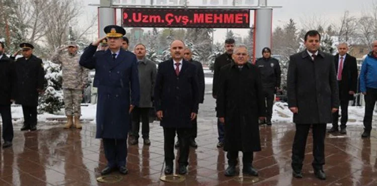 Çanakkale Zaferi’nin 105. Yıldönümünde Şehitlerimiz Anıldı