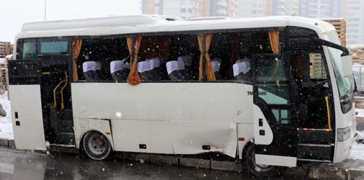Kayseri'de 6 aracın karıştığı zincirleme kaza: 18 yaralı