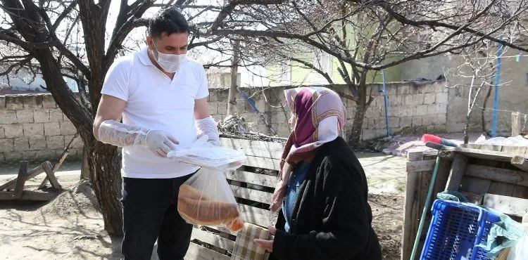 BÜYÜKŞEHİR’DEN EVLERE SERVİS
