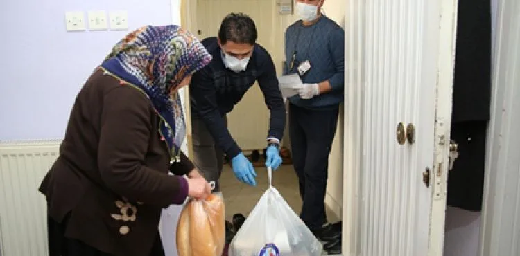 İHTİYAÇ SAHİPLERİNE İAŞE YARDIMI YAPILDI