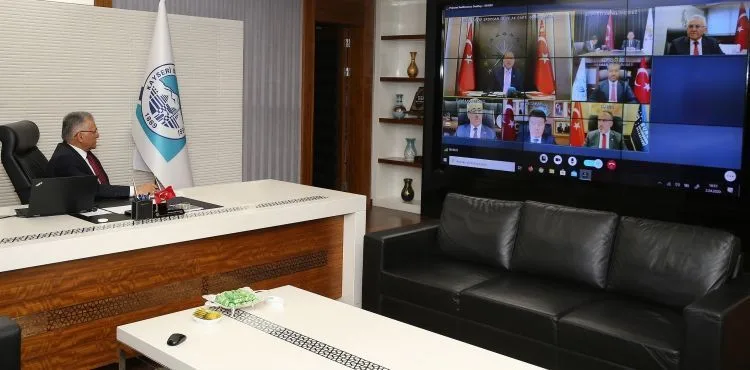 “UYUM İÇİNDE ÇALIŞIYORUZ”