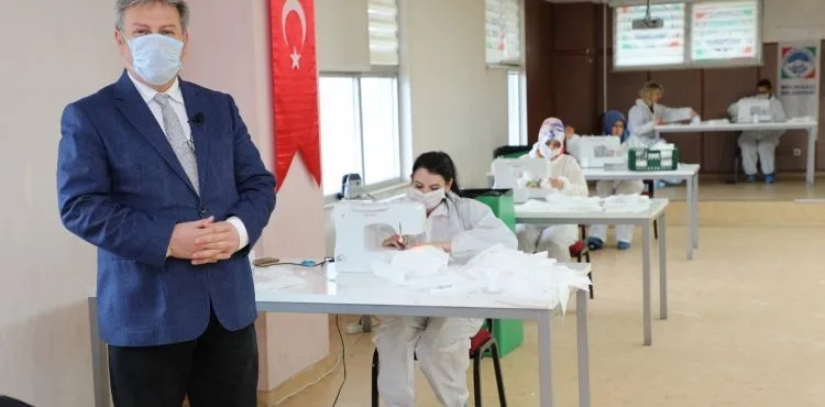 MELMEK’TE MASKE ÜRETİMİ BAŞLADI