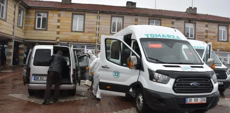 BÜYÜKŞEHİR’DEN İLÇELERE 25 BİN LİTRE DEZENFEKSİYON İLACI