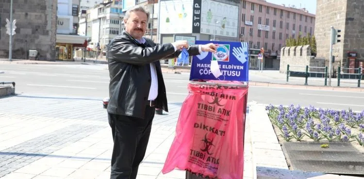 MASKE VE ELDİVENLER ÖZEL ATIK KUTUSUNDA TOPLANACAK