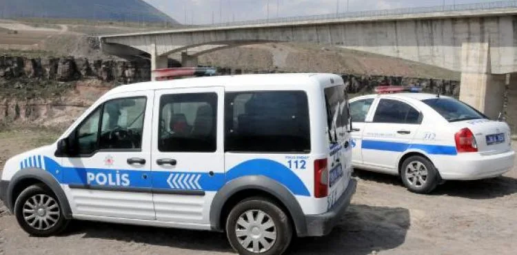 500 metrelik viyadükten atladı, hayatını kaybetti