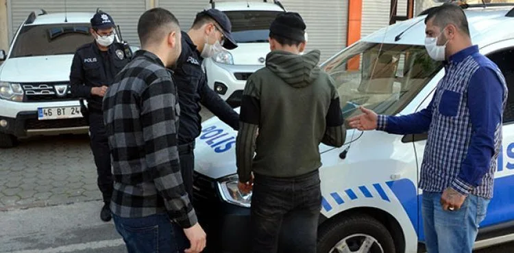 Büfe açan ve alışveriş yapanlara 3 bin 150'şer lira ceza