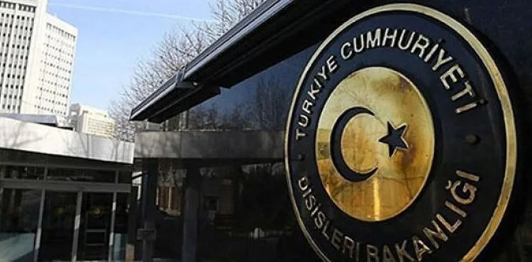 Dışişleri: Yurt dışında 16 Türk daha salgından hayatını kaybetti