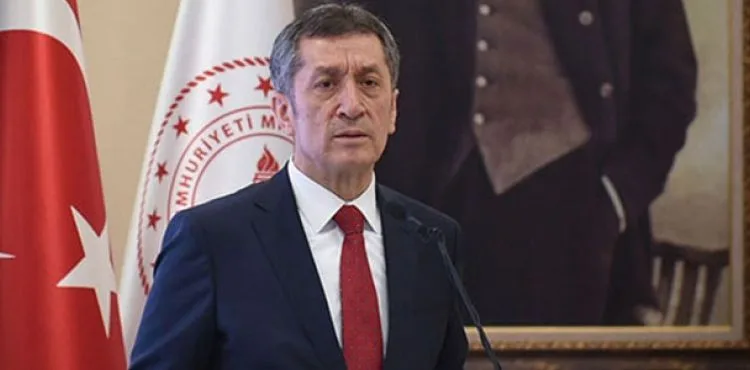 Bakan Selçuk duyurdu! Uzaktan eğitim süresi uzatıldı