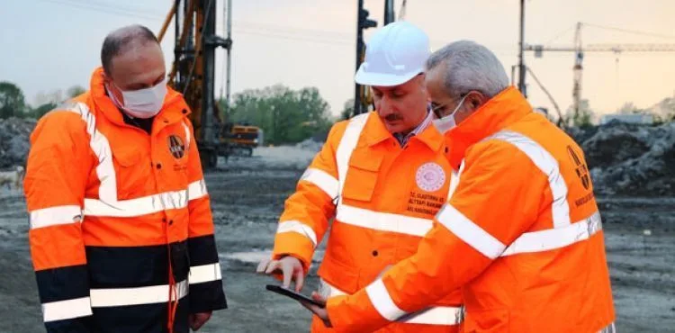 Bakan Karaismailoğlu, Kuzey Marmara Otoyolu için tarih verdi