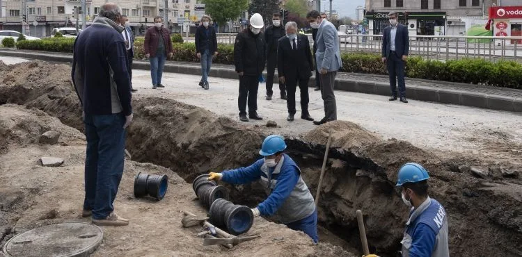 SAĞLIKLI ALT YAPI İÇİN BÜYÜKŞEHİR ÇALIŞIYOR