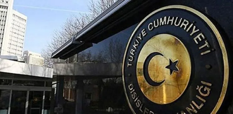 Sözcü Aksoy: Yunan bakanı taşıyan helikopterin tacizi söz konusu değil