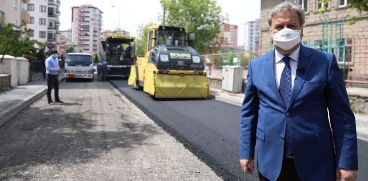 YENİKÖY MAHALLESİ YENİ KAVŞAĞINA KAVUŞUYOR