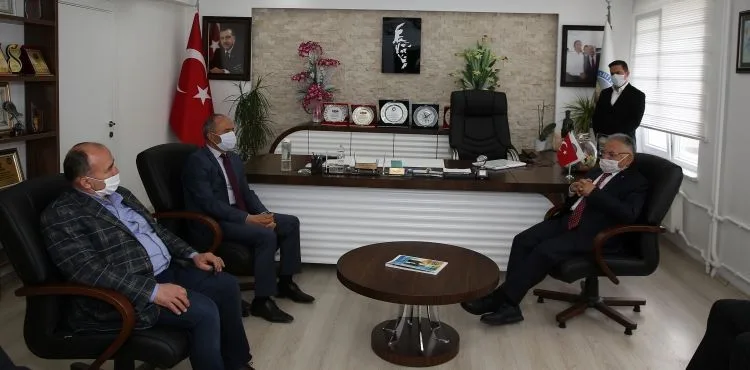 BAŞKAN BÜYÜKKILIÇ ÜÇ İLÇEYİ ZİYARET ETTİ