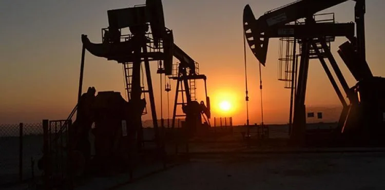 Petrol ve altın fiyatları yükseldi