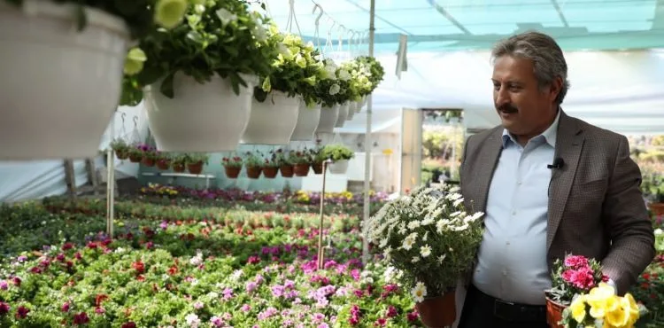 BAŞKAN PALANCIOĞLU, ANNELER GÜNÜ’NÜ KUTLADI