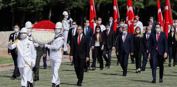 Anıtkabir'de 19 Mayıs töreni