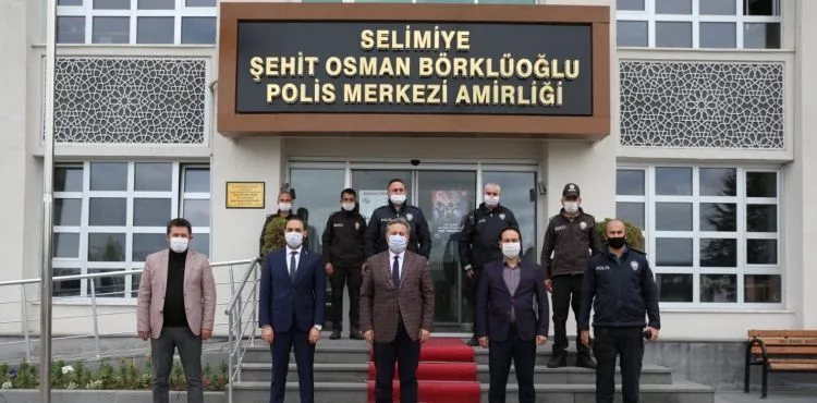 BAŞKAN PALANCIOĞLU, BAYRAMDA ŞEHİT AİLELERİ VE POLİSLERİ UNUTMADI