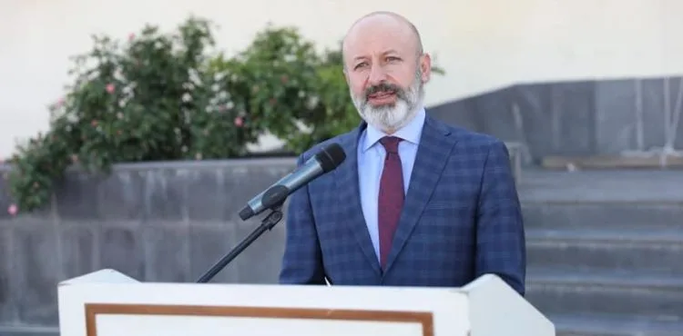 KOCASİNAN’DA GÖNÜLDEN BAYRAMLAŞMA