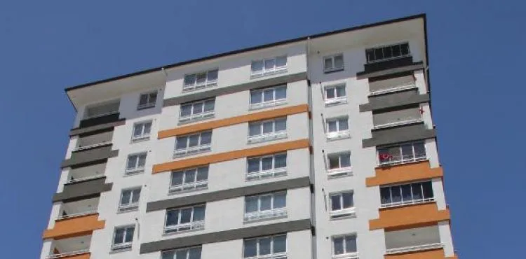 Kayseri'de 12 katlı apartman, karantinaya alındı