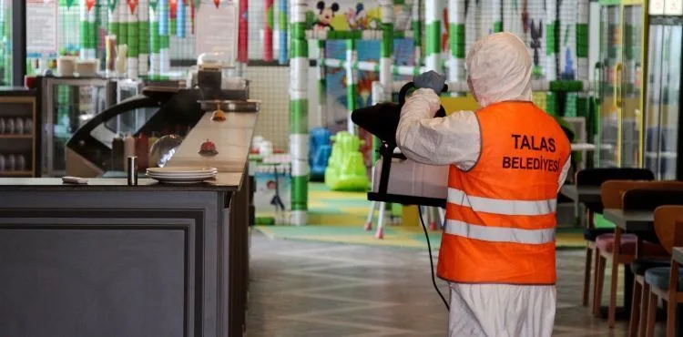 TALAS’TA LOKANTA VE KAFELER YENİ NORMALE HAZIR