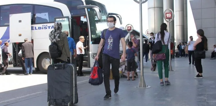 Kayseri otogarında normalleşme yoğunluğu