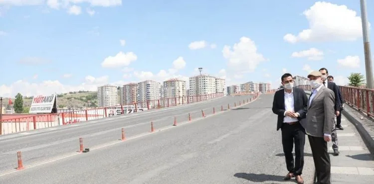 KOCASİNAN'DA ULAŞIM AĞI DAHA KONFORLU VE GÜVENLİ HALE GELİYOR
