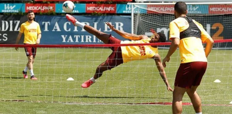Galatasaray günü tek idmanla tamamladı