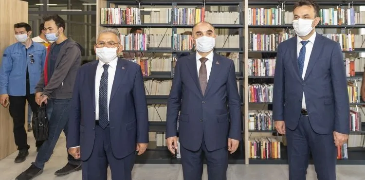 BÜYÜKŞEHİR, ŞEHRİ GELECEĞE TAŞIYOR
