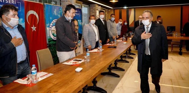 BAŞKAN YALÇIN MUHTARLARLA BULUŞTU
