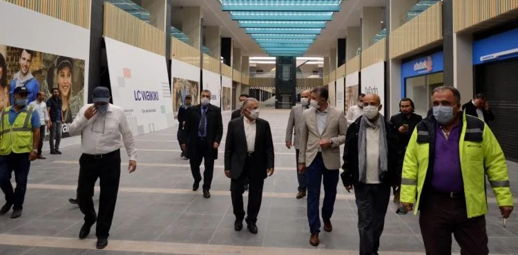 Başkan Büyükkılıç, Kumsmall AVM'de inceleme yaptı