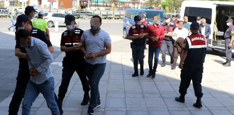 14 ildeki 'göçmen kaçakçılığı' operasyonunda 21 şüpheli adliyede