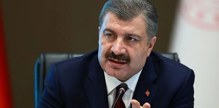 Koronavirüs salgınında can kaybı 5 bin 65'e yükseldi