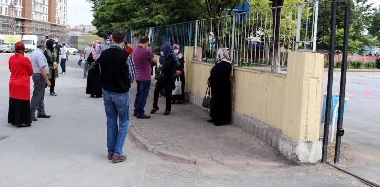 Kayseri'de öğrencilerin YKS heyecanı