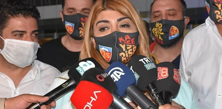 Berna Gözbaşı: Mensah’a hem yurt içinden hem yurt dışından teklifler var