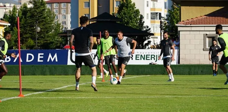Hes Kablo Kayserispor'da Beşiktaş maçı hazırlıkları devam etti