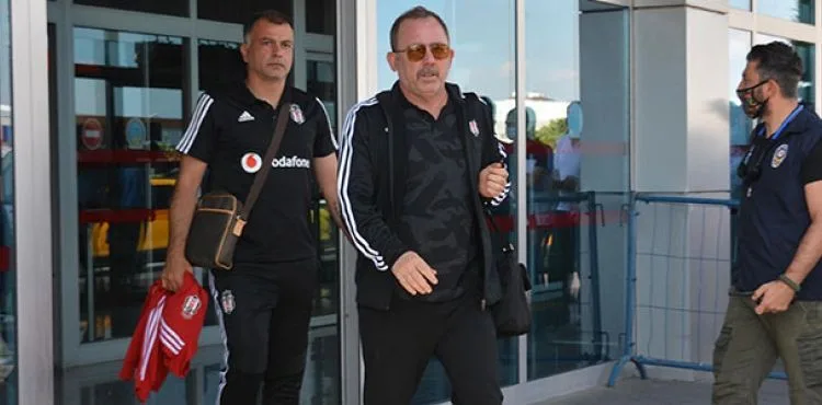 Beşiktaş kafilesi Kayseri'de