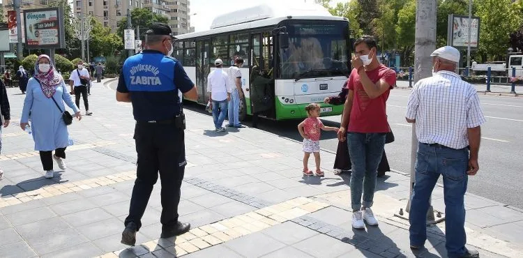 BÜYÜKŞEHİR ZABITA EKİPLERİ DENETİMLERİ SÜRDÜRÜYOR