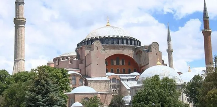 Danıştay, Ayasofya'yı müze yapan kararı iptal etti
