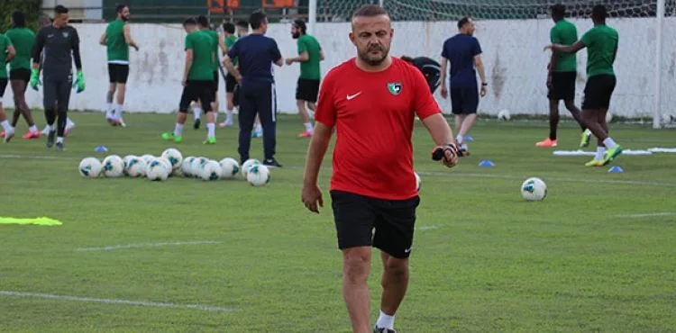 Denizlispor Teknik Sorumlusu Levent Kartop: Biz bu işi başaracağız