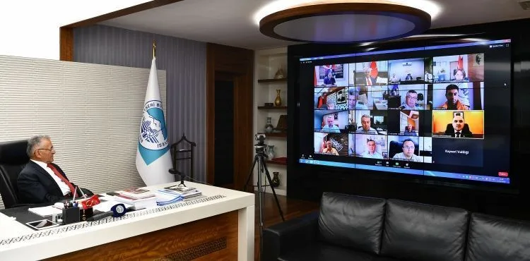 BAŞKAN BÜYÜKKILIÇ, KAYSERİ’DEKİ 15 TEMMUZ RUHUNU ANLATTI