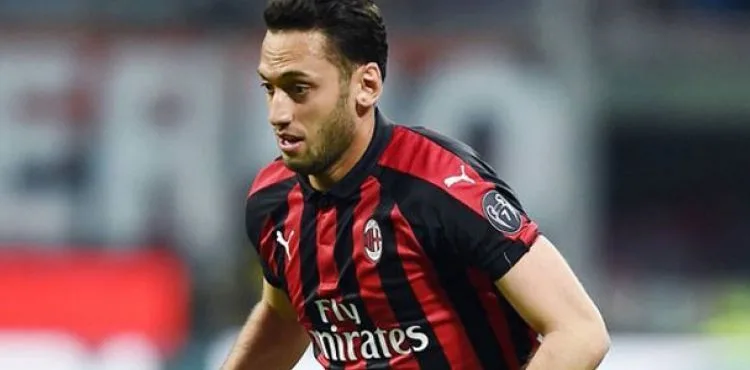 Milan'da Hakan Çalhanoğlu farkı